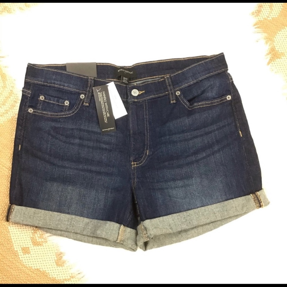 Banana Republic Jean Shorts size 8/29 waist